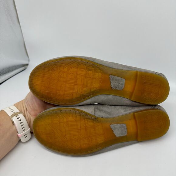 Born Julianne Distressed Gray Leather Slip-On Ballerina Flat Size 10 - Picture 15 of 15